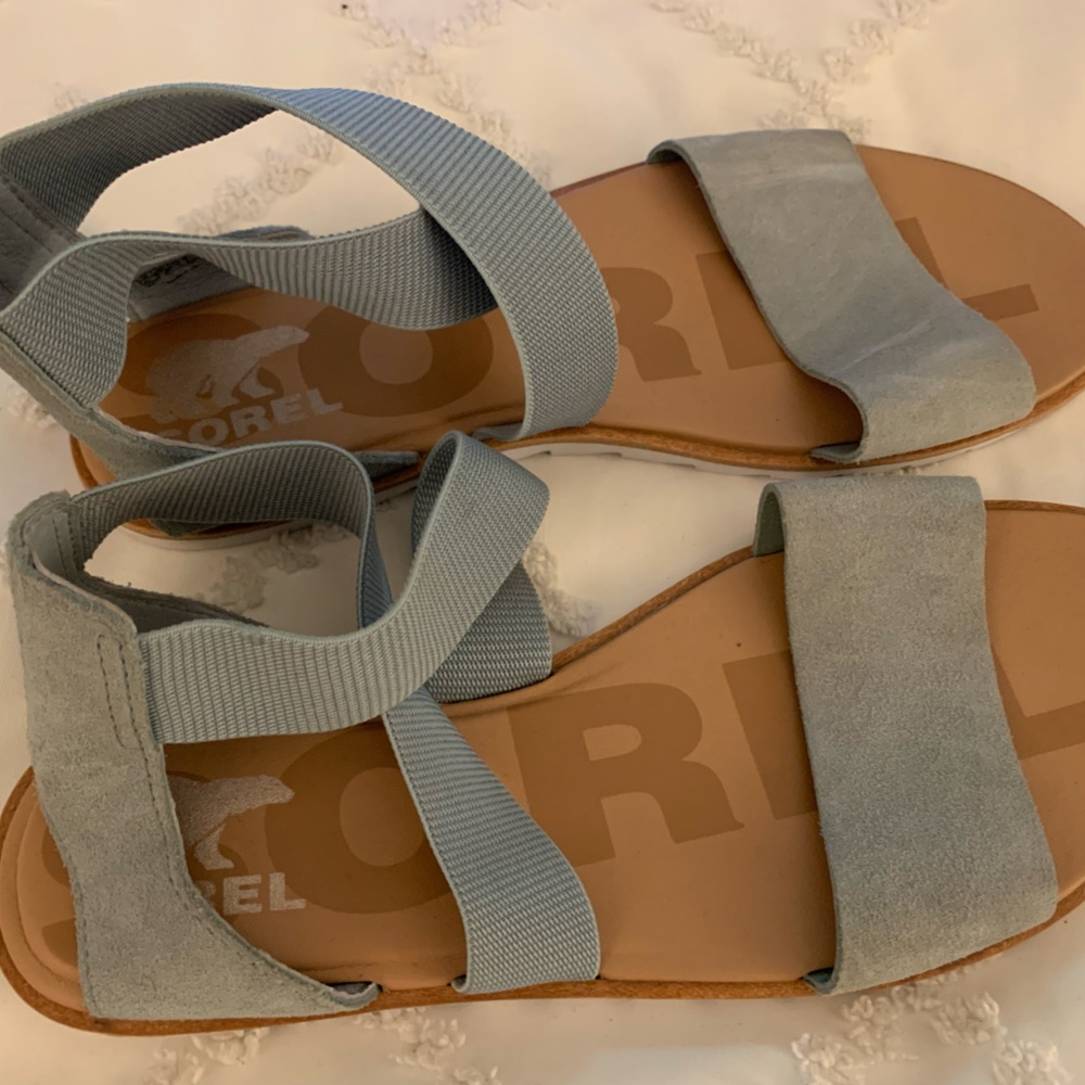 Ella II Flat Sandals